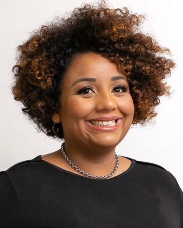 Cibele Mobilia | L'Oréal Pró Educação